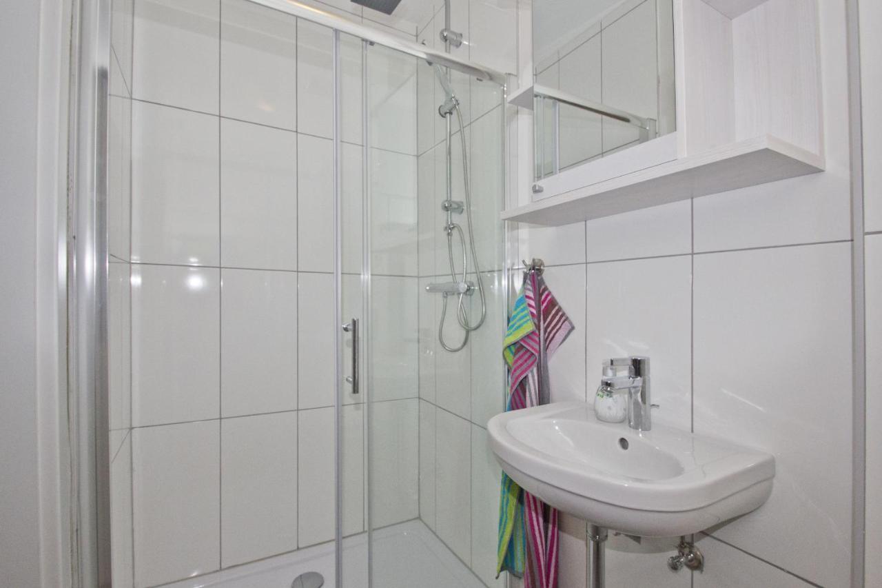 Bodden Apartment Sellin  Екстериор снимка